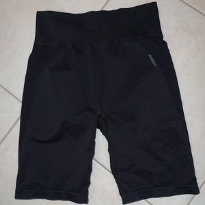 Gymshark Flex Cycling Shorts - L - Like New!